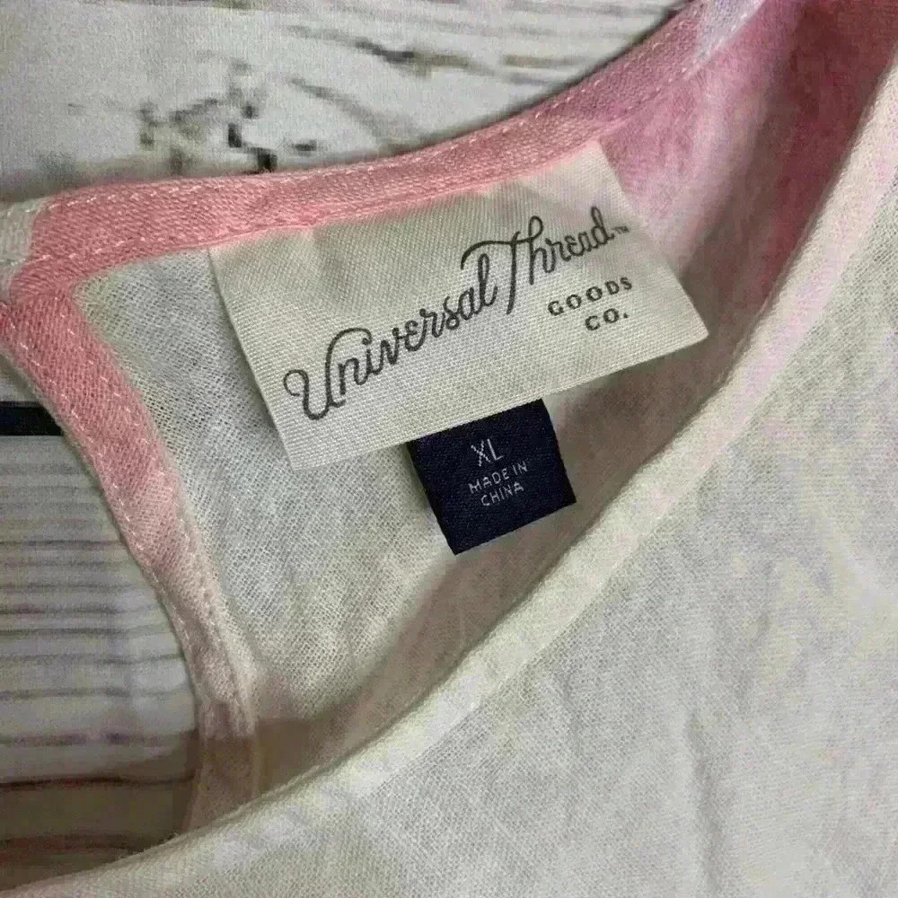 Universal Thread Cotton Keyhole Back Tank Top Bleached Plaid - Picture 5 of 7
